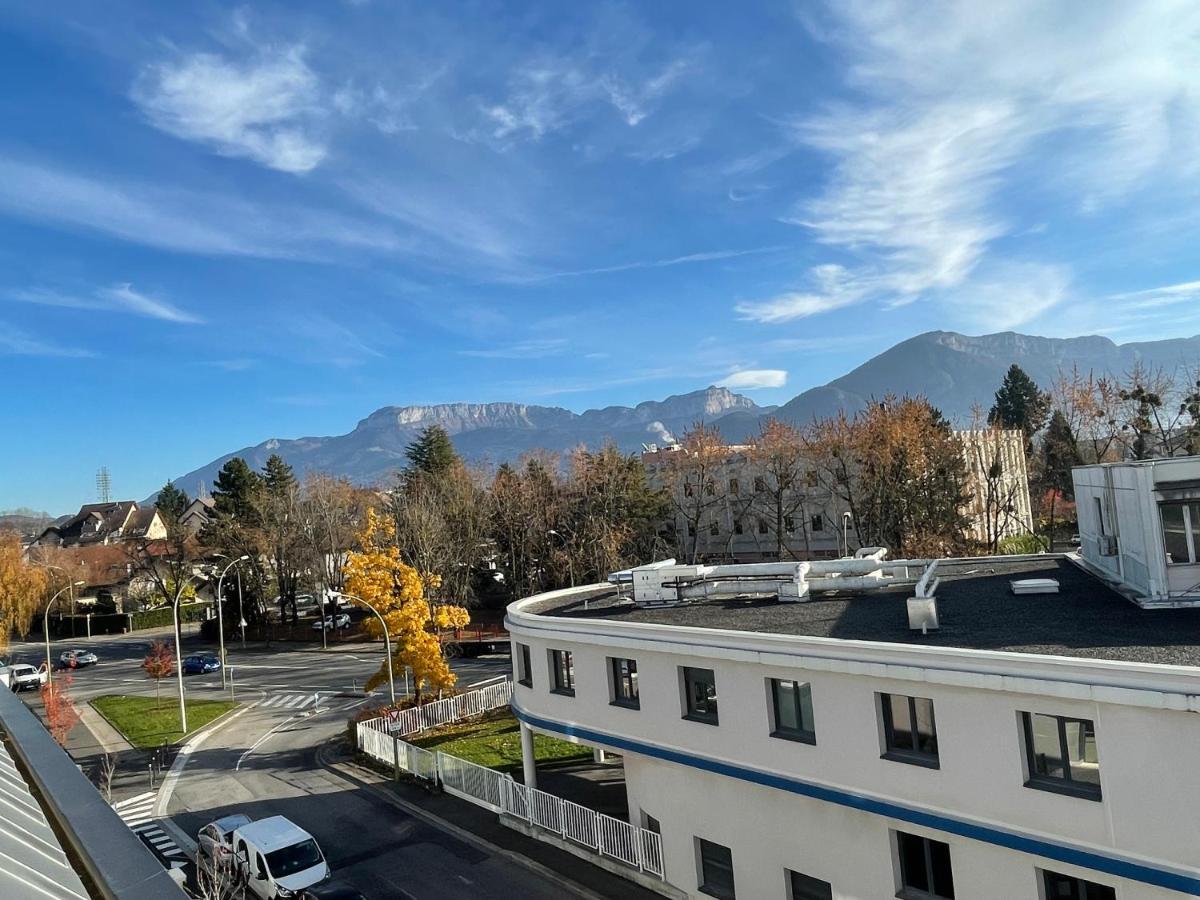 Le Nid Douillet D'Annecy Apartamento Exterior foto